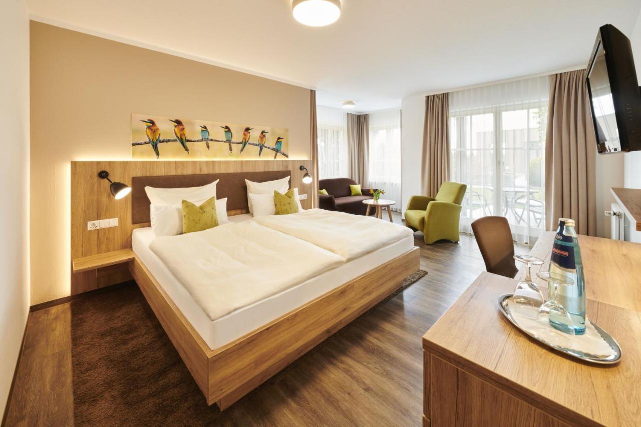 Kreuz-Post Hotel-Restaurant-Spa Vogtsburg Exteriör bild